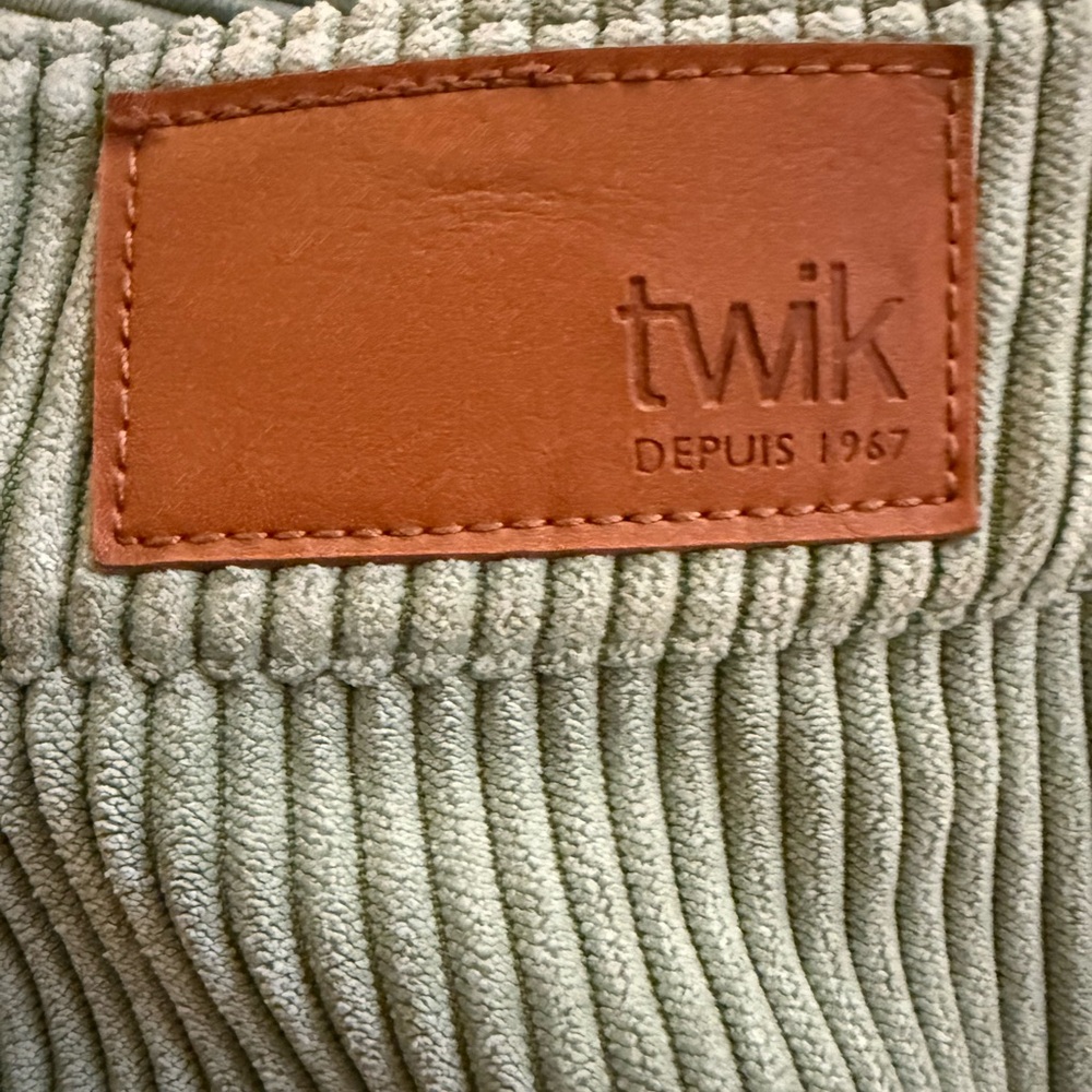 Twik par Simon’s Sage Wide Wale Corduroy Trousers-utility style and sooo soft! - Picture 6 of 9